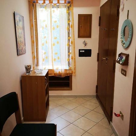 Charming Vomero Apartment Napoli Ngoại thất bức ảnh
