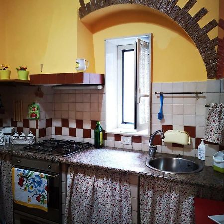 Charming Vomero Apartment Napoli Ngoại thất bức ảnh