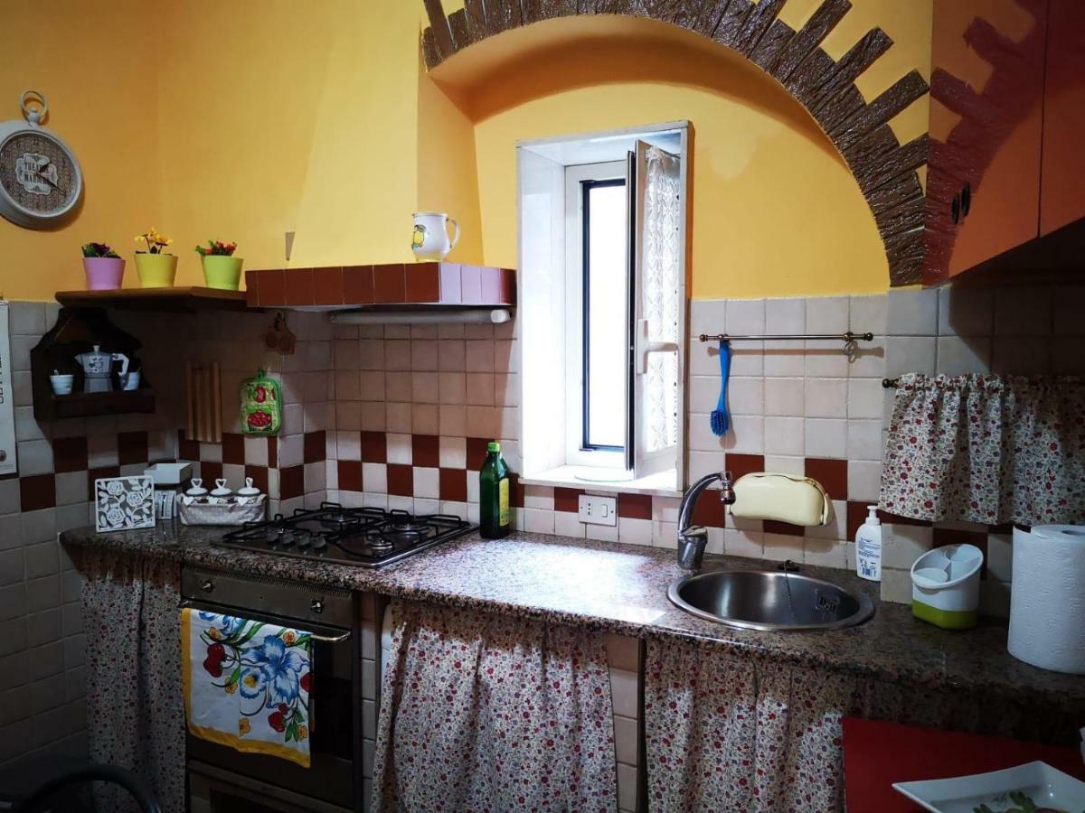 Charming Vomero Apartment Napoli Ngoại thất bức ảnh